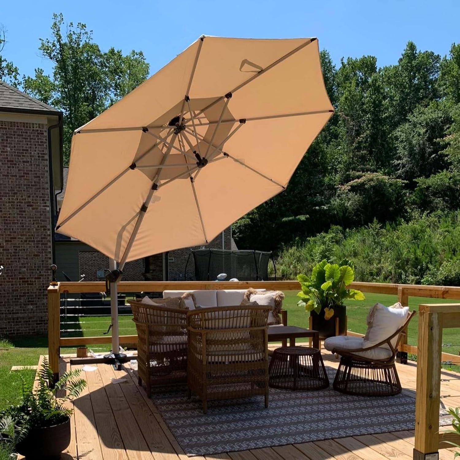 11 Feet Patio Umbrella Outdoor round Umbrella Large Cantilever Umbrella Windproof Offset Umbrella Heavy Duty Sun Umbrella for Garden Deck Pool Patio, Beige